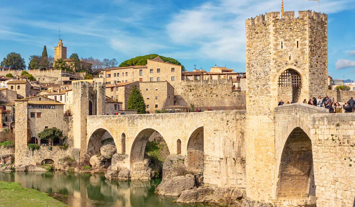Tour Girona y Besalú